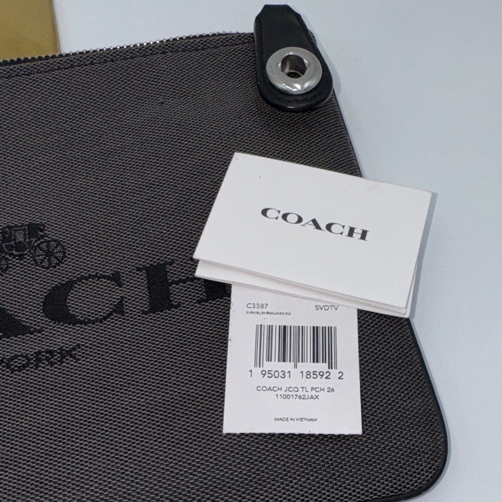 Coach 1941 Charcoal Twist lock Clutch / Pouch - Picture 9 of 11